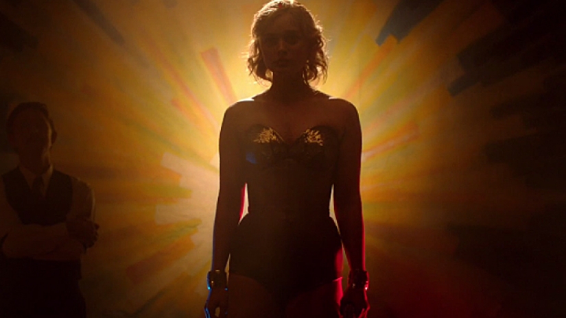 bella-heathcote-professor-m-wonder-woman