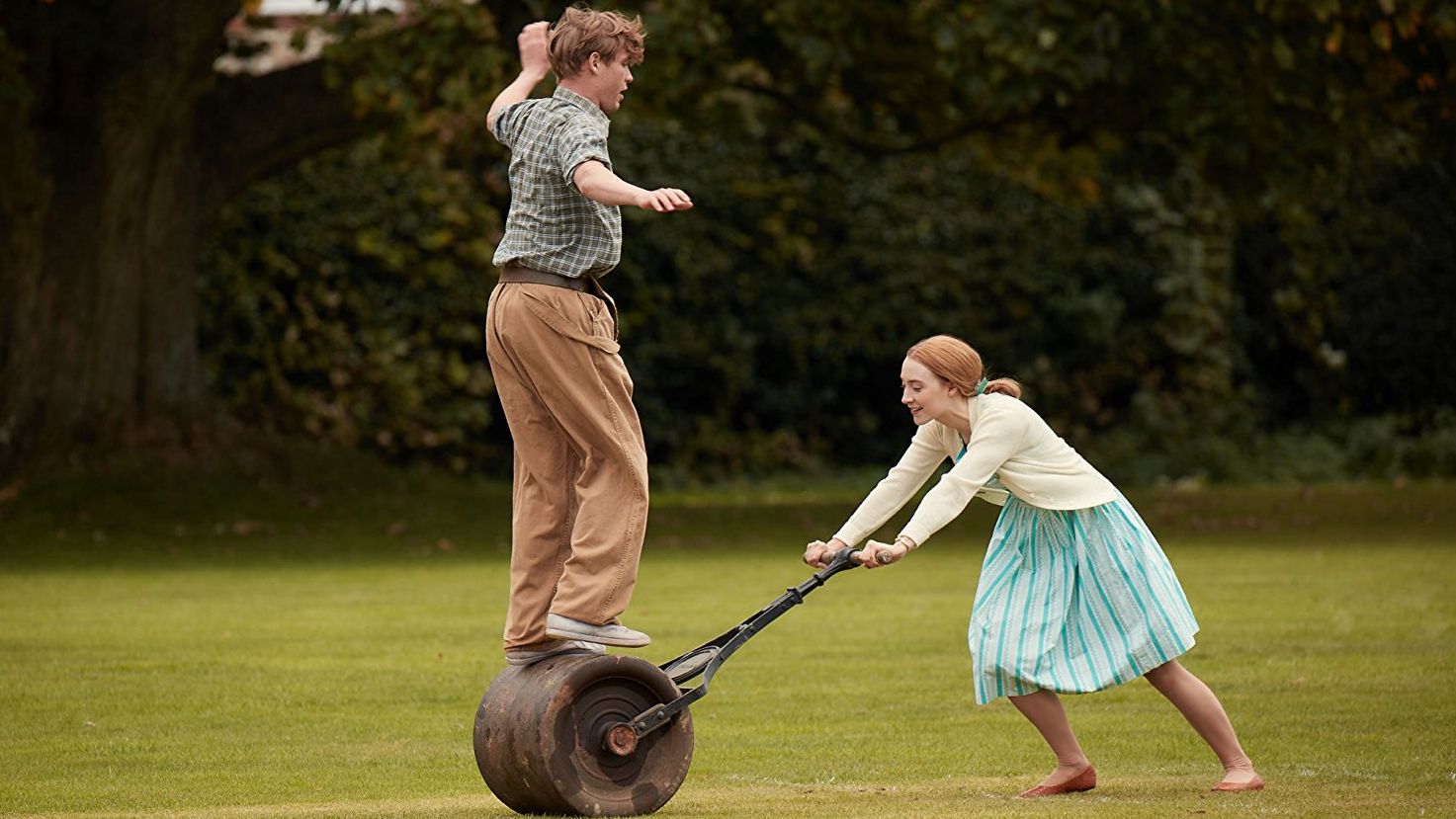 on-chesil-beach-review-f1bd11d8-fa41-4e94-b9b9-a27fb9d11da6