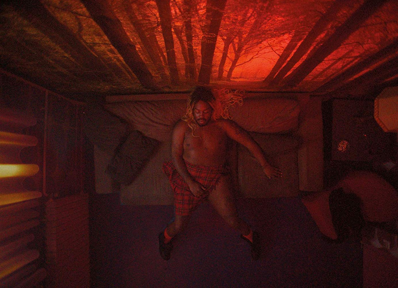 MV5BZjIyYjAxNzUtYzg5MC00NmQxLTgyYTUtN2Q5NzUwNTZjOGU0XkEyXkFqcGdeQXVyNTc5OTMwOTQ@._V1_SY1000_CR0,0,1384,1000_AL_