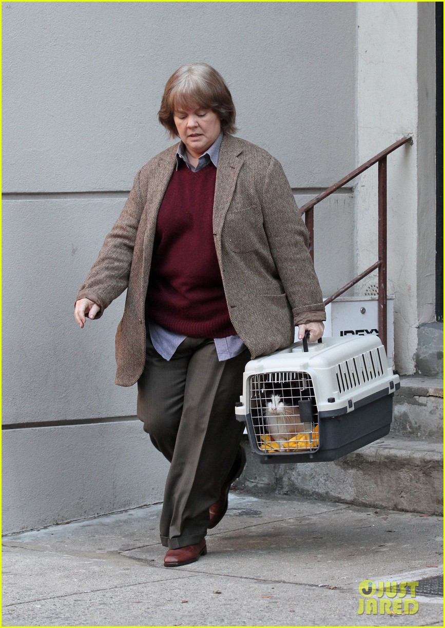 melissa-mccarthy-can-you-forgive-wig-04