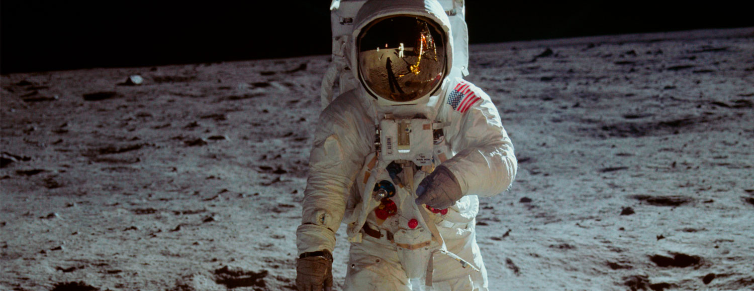 Apollo11_moon_1500x580