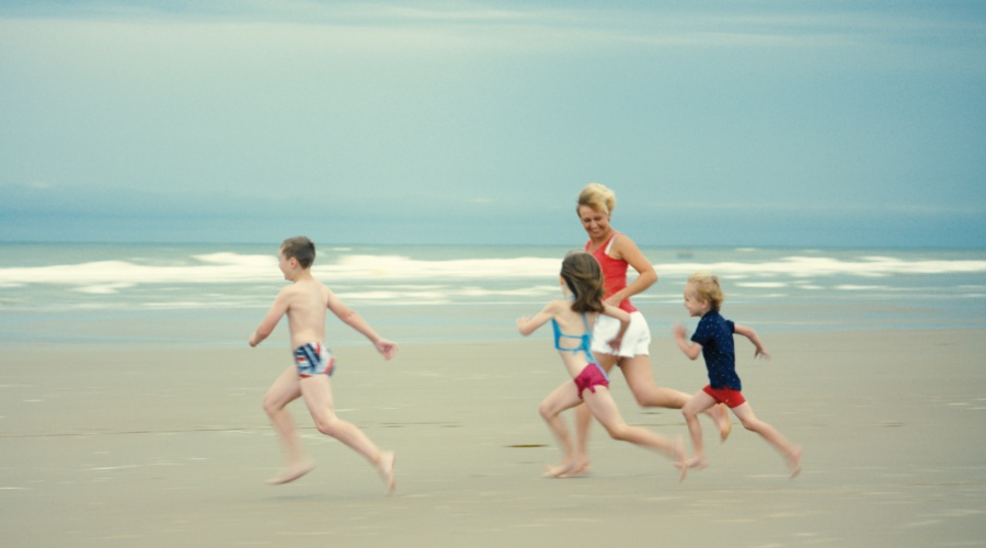 619DF619-5056-804E-048B211CDDB22A22