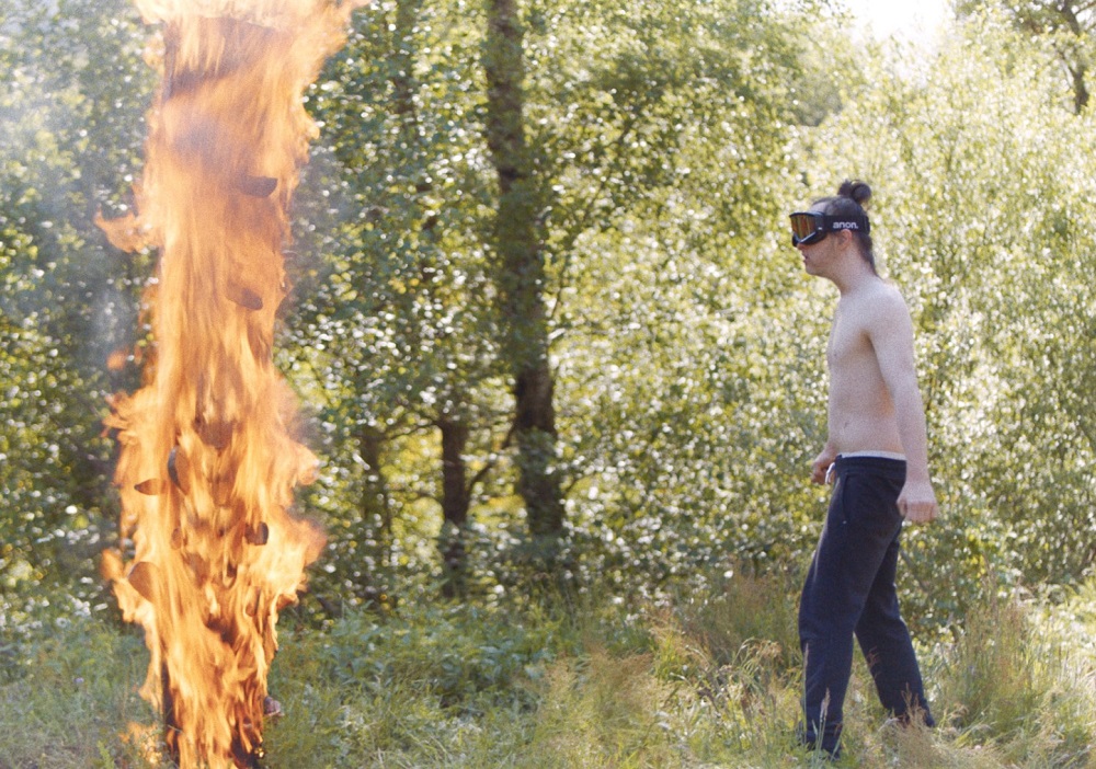 1614939646855_1000x0702_0x0x0x0_1614939667823