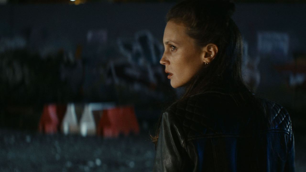 0396214.jpg-r_1280_720-f_jpg-q_x-xxyxx