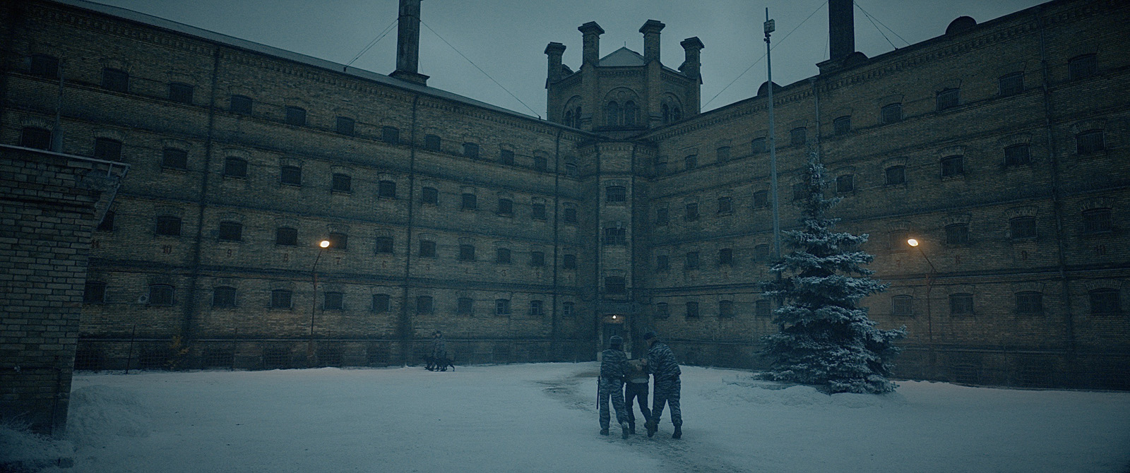 4416590.jpg-r_1920_1080-f_jpg-q_x-xxyxx