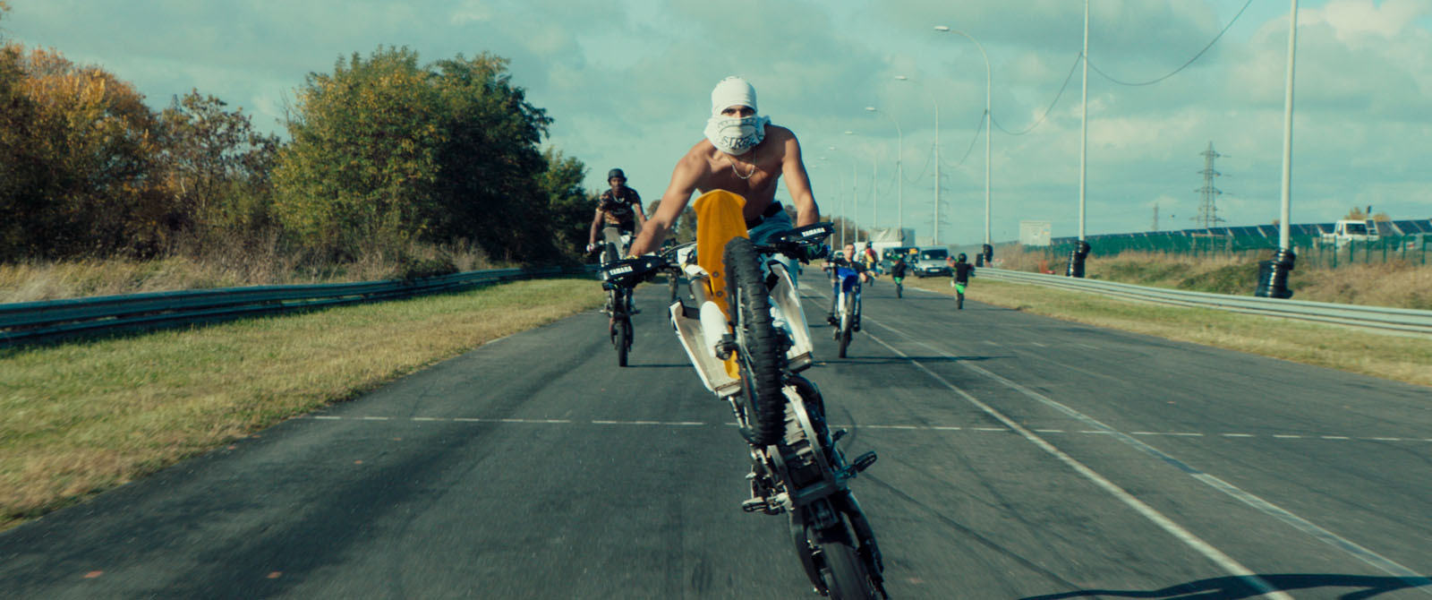 5005963.jpg-r_1920_1080-f_jpg-q_x-xxyxx