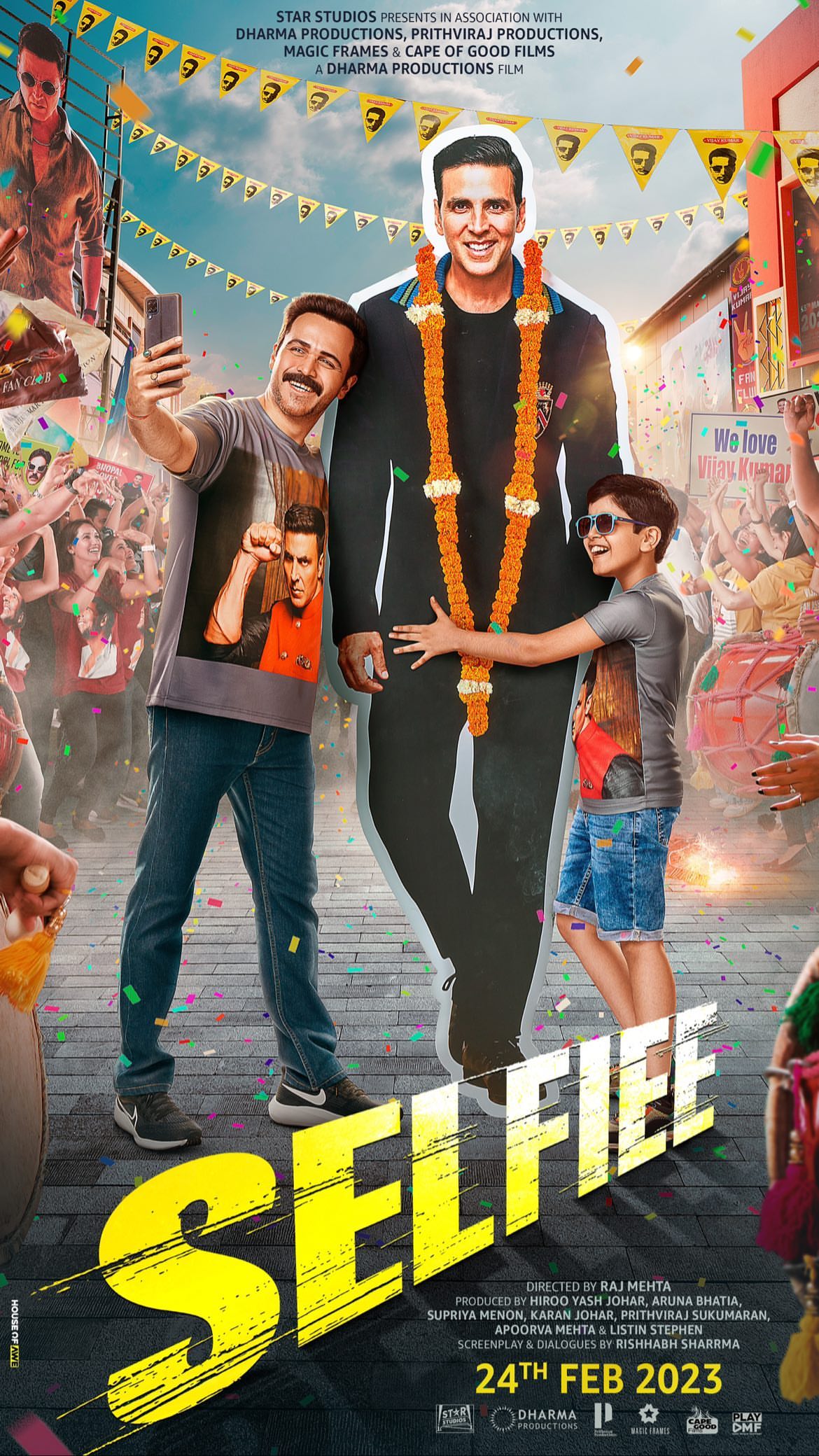 selfie-movie-poster-a-hindi-movie-in-v0-8umeptlzn7da1.jpg