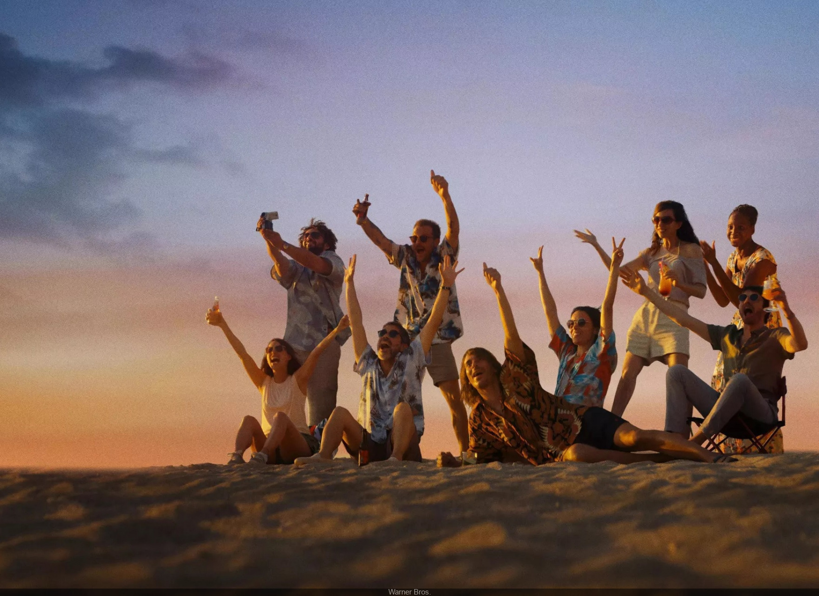 873602-hawaii-la-prochaine-comedie-de-melissa-drigeard-avec-berenice-bejo-pierre-deladonchamps