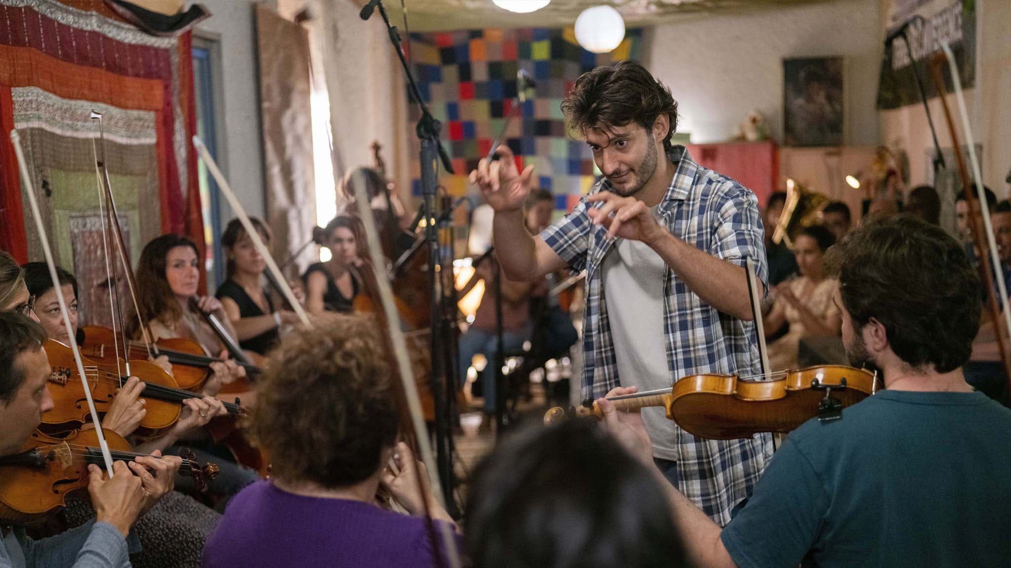 le-livre-des-solutions-pierre-niney-1489242