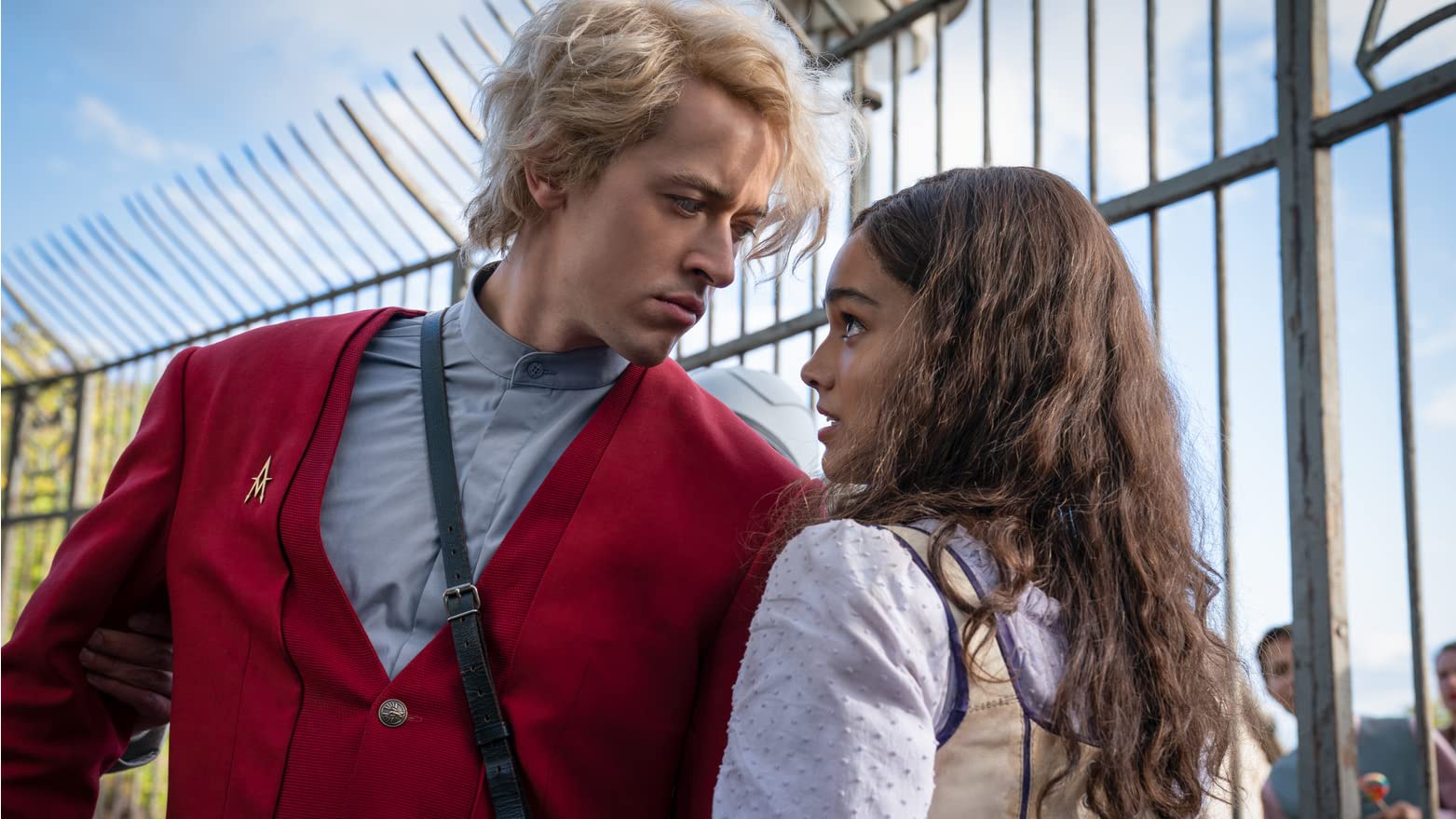 MV5BOWI1OTMyZGUtYzVmMy00YTZkLWI2ZTEtNDZhOWIzYmRlY2ExXkEyXkFqcGdeQWFybm8@._V1_