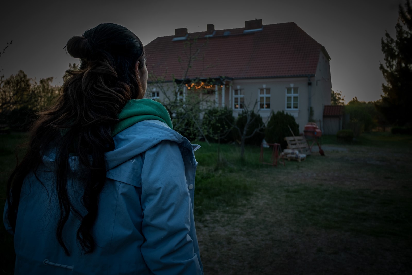 0408864.jpg-r_1920_1080-f_jpg-q_x-xxyxx