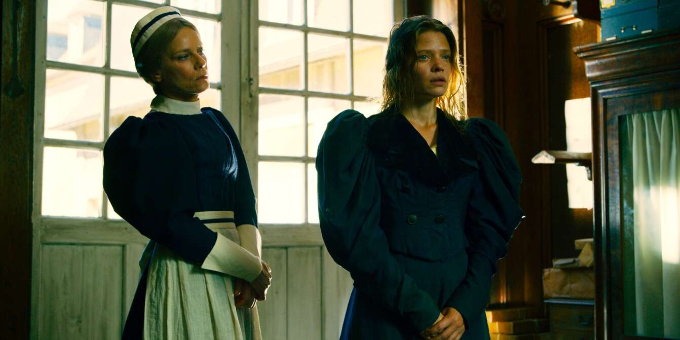 9d4aaef_1705748626972-captives-stills-231009-1-1-1