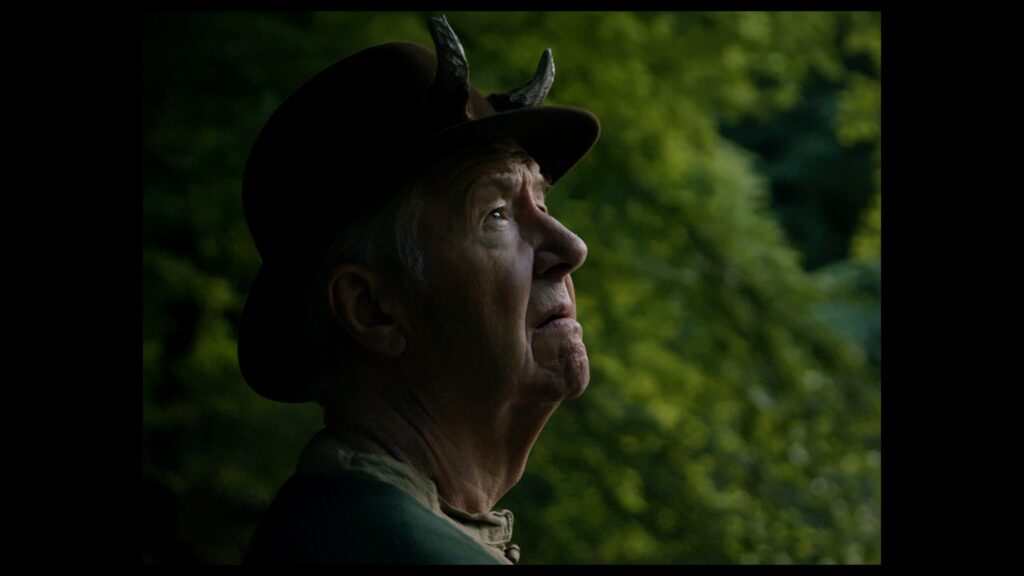 TERRE-ROUGE-TOPOGRAPHIE-DUN-POETE-©JUCAM-CNA-6-1024x576